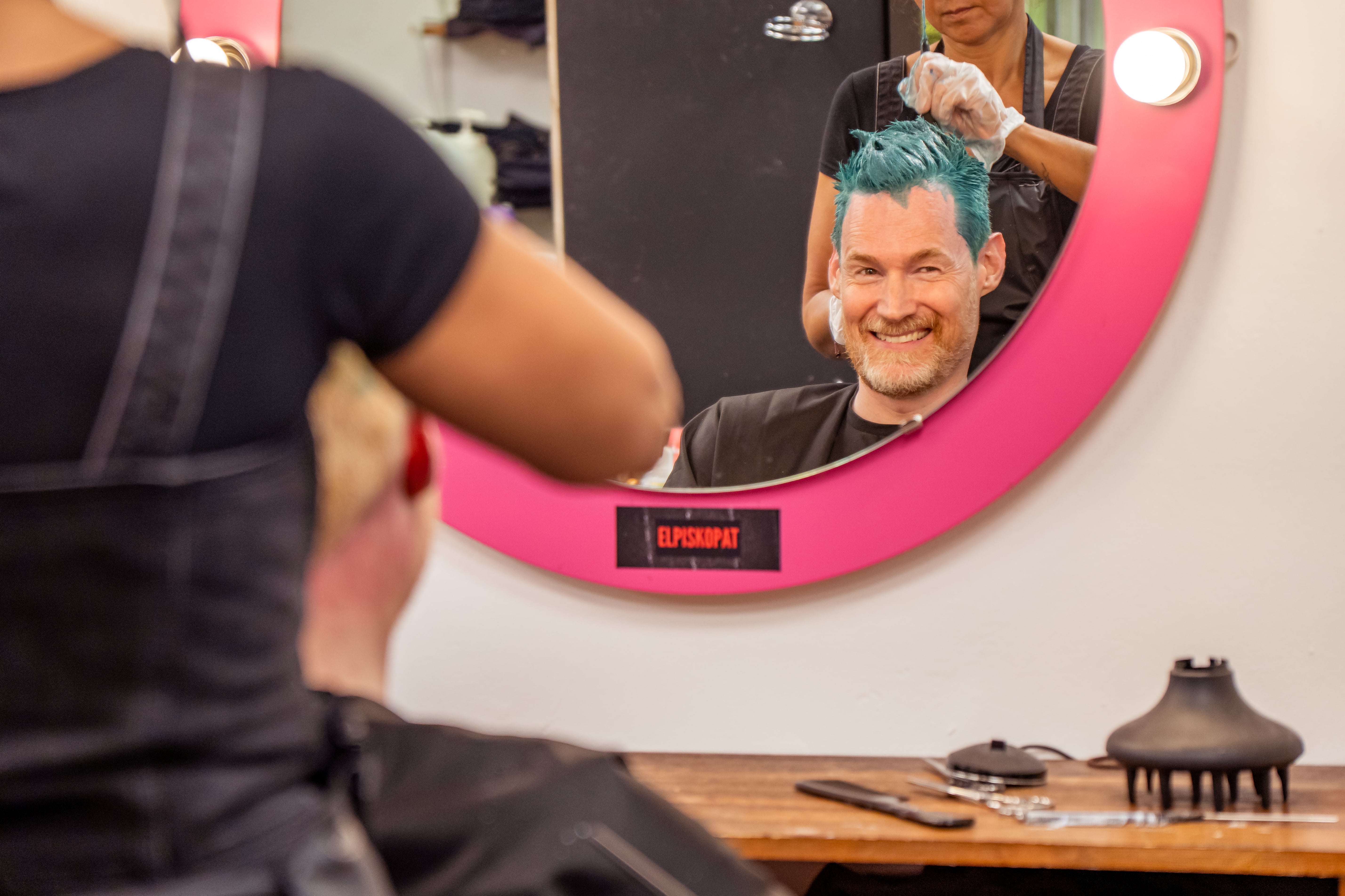 Scott Durow during hair coloring